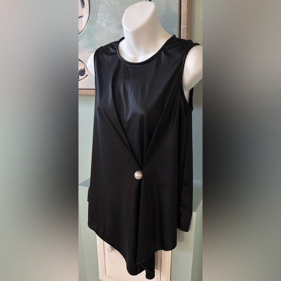 ZARA Size Small Oversized Faux Pearl As Focal Point - Picture 8 of 8